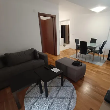 28 Apartment