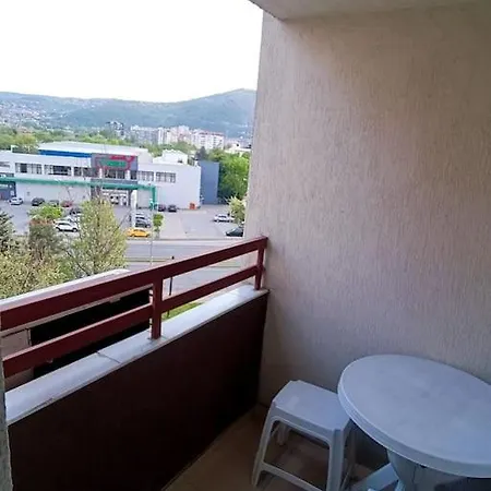 28 Üsküp