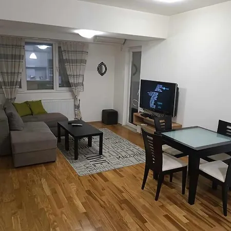28 Apartamento Skopie